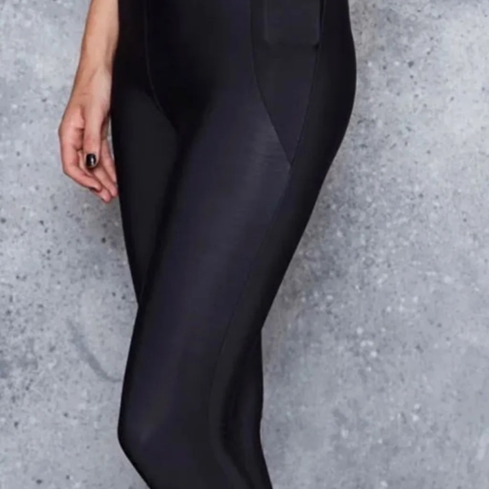 Blackmilk Fleece Lined Pocket Leggings - Small